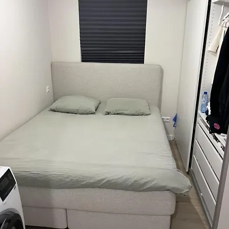 Joysea Appartments 잔드보르트